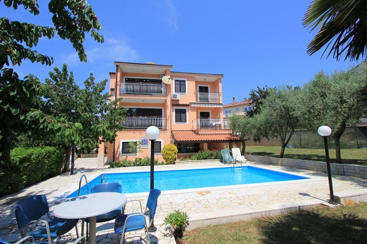 PUY Apartments Susy מראה חיצוני תמונה