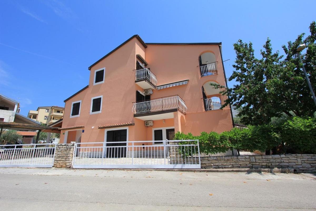 PUY Apartments Susy מראה חיצוני תמונה